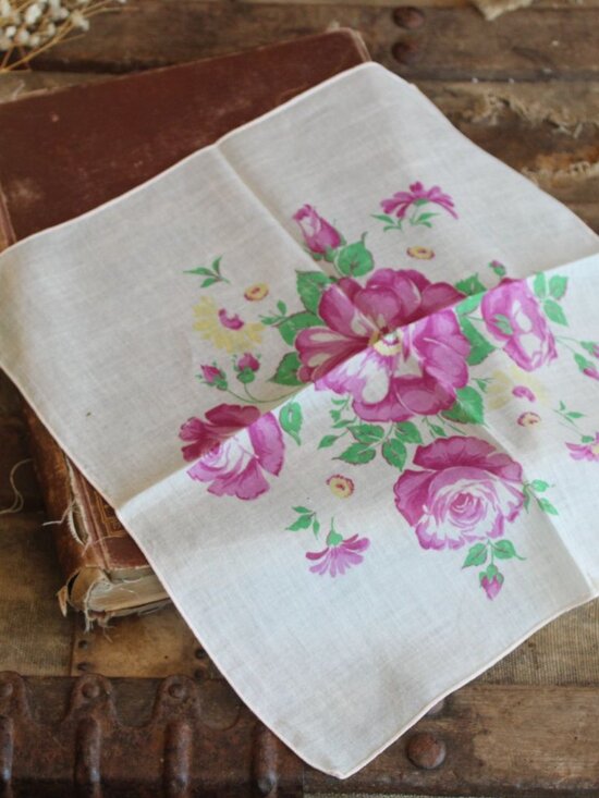 Vintage Accessories - Vintage 1950s Cotton Handkerchief Floral Print, Pink Purple Roses Hankie